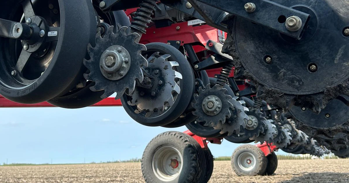 planter setup with Martin-till cupped razor wheels