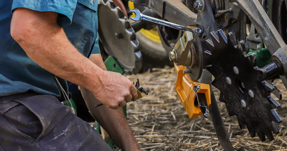 maintenance on air seeder